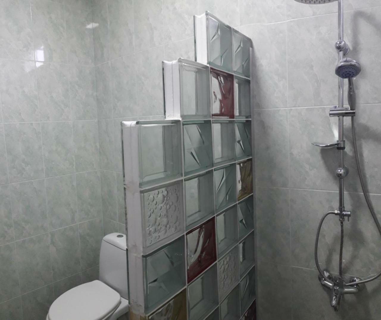 Omsi House 호텔 텔라비 외부 사진